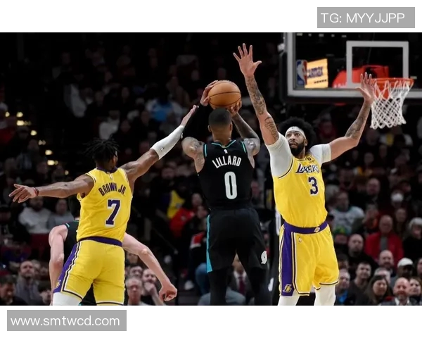 利拉德：参加三分球大赛源于玩笑，与众多队友一起参加感觉很酷