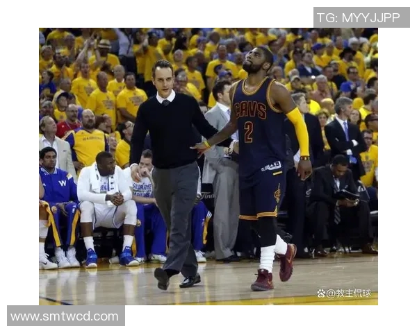 不打了！欧文赛季报销，独行侠三状元组合宣告解体